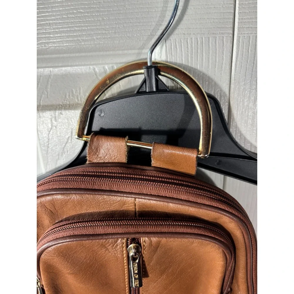 Design of Italy genuine leather